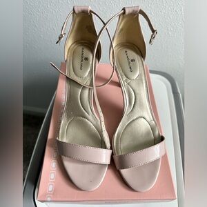 Bandalino light pink heels size 8.
